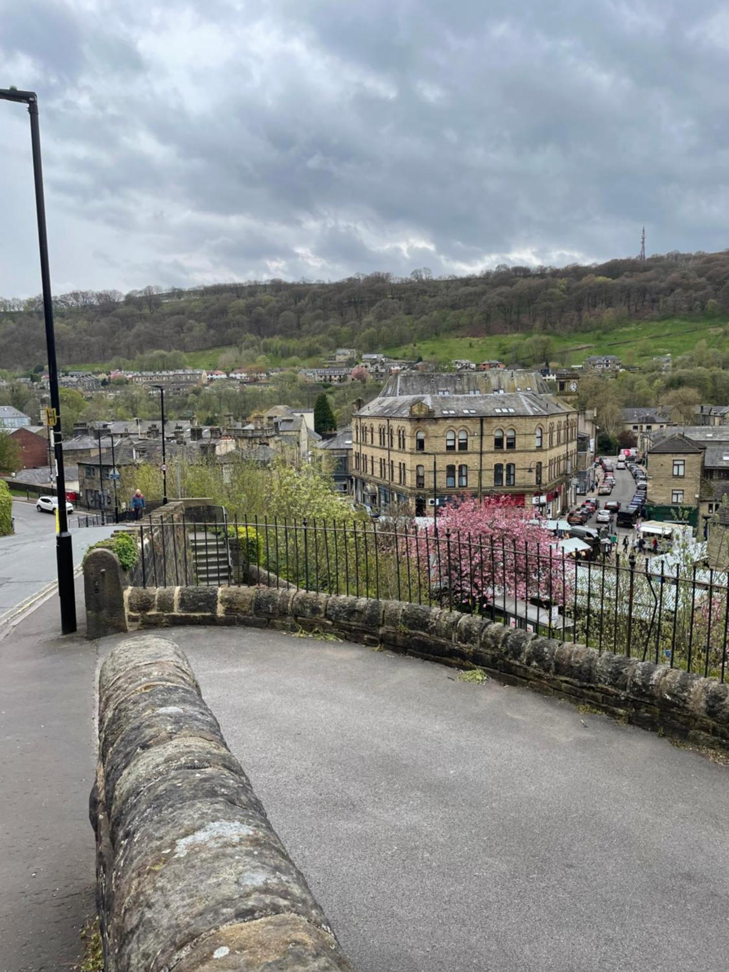 Stylish Apartment In The Centre Of Hebden Bridge. Bagian luar foto